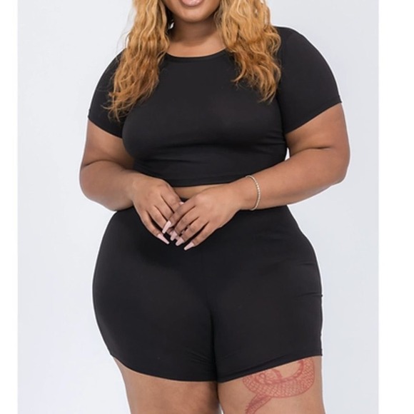 CAPELLA Women's Black Plus Size Crop Top and Short Set - Picture 1 of 4